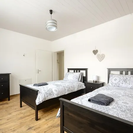 Apartment 2 *